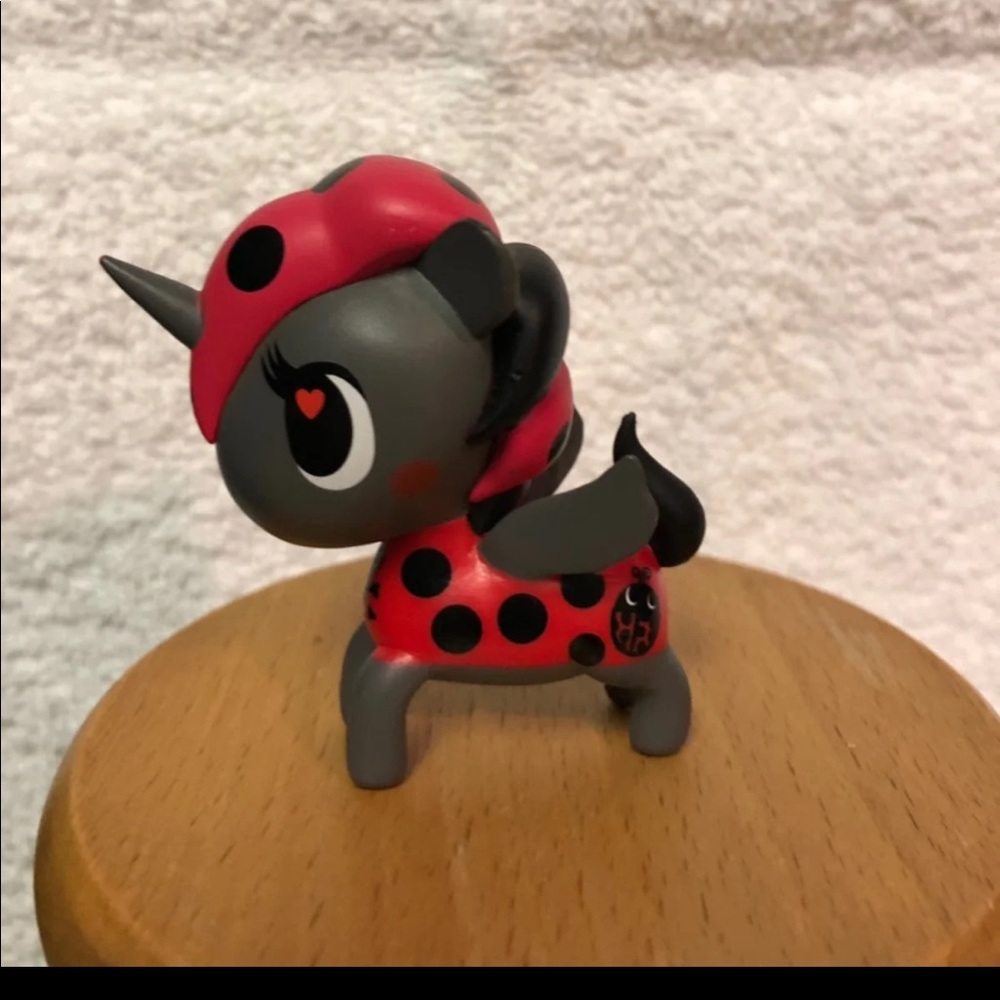 Tokidoki Unicorno Series 3 - Coccinella